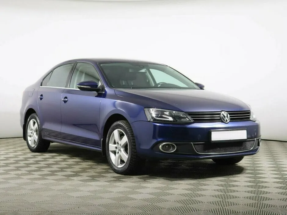 Volkswagen Jetta VI — фото 2