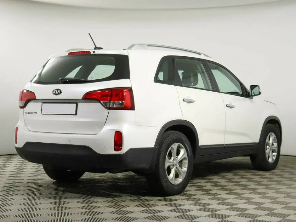 Kia Sorento II Рестайлинг — фото 4