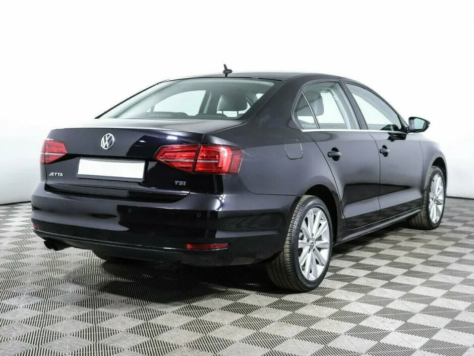 Volkswagen Jetta VI Рестайлинг — фото 3