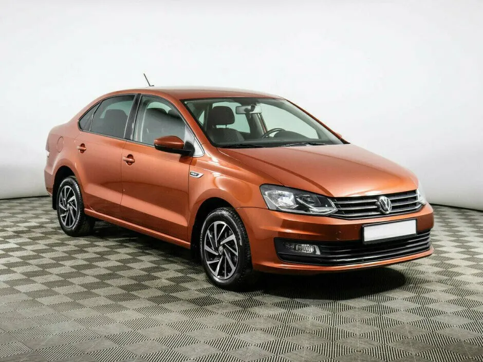 Volkswagen Polo V Рестайлинг — фото 2