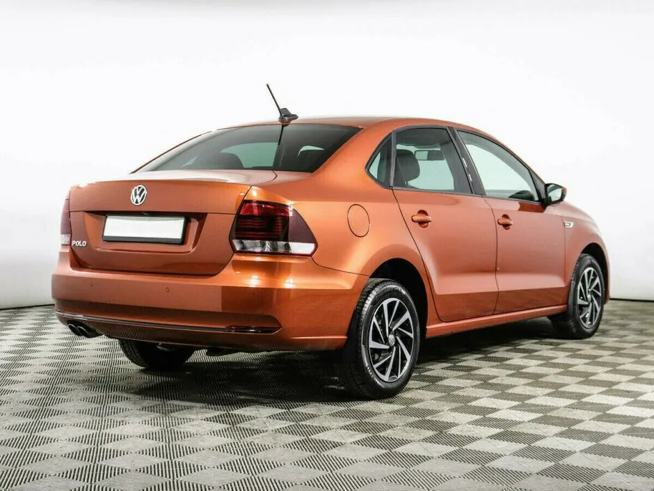 Volkswagen Polo V Рестайлинг — фото 3