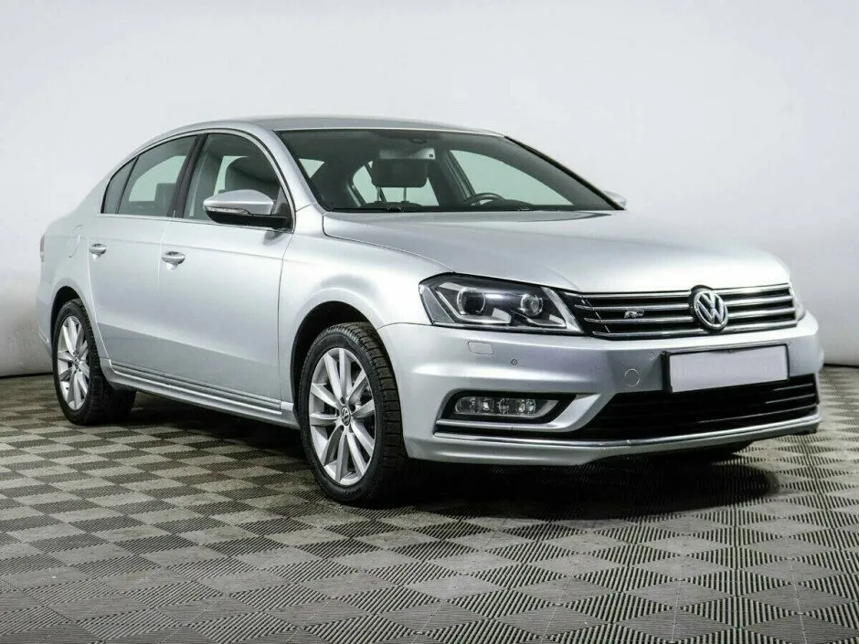 Volkswagen Passat B7 — фото 2