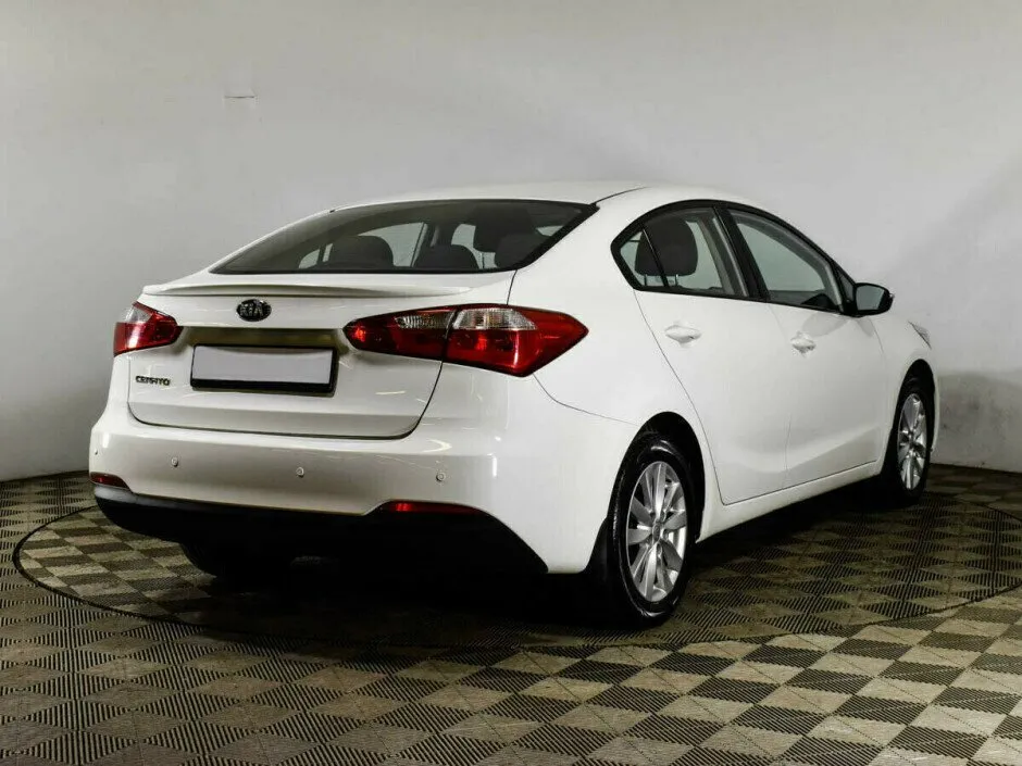 Kia Cerato III — фото 4