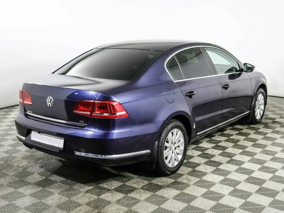 Volkswagen Passat B7 — фото 4