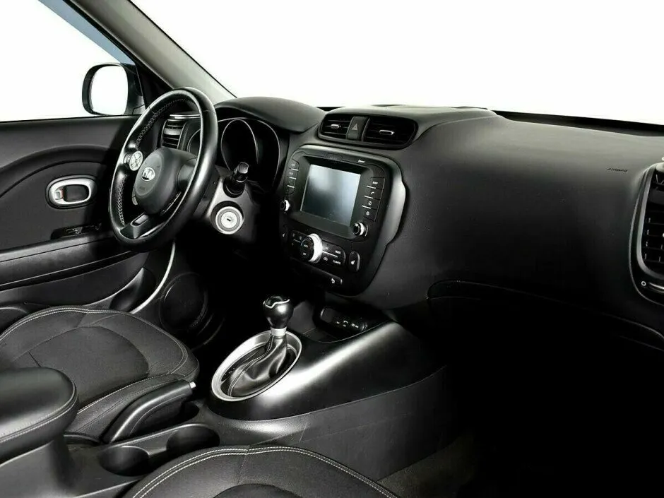 Kia Soul II Рестайлинг — фото 5
