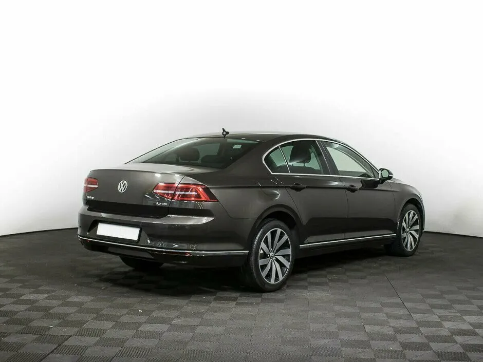 Volkswagen Passat B8 — фото 4