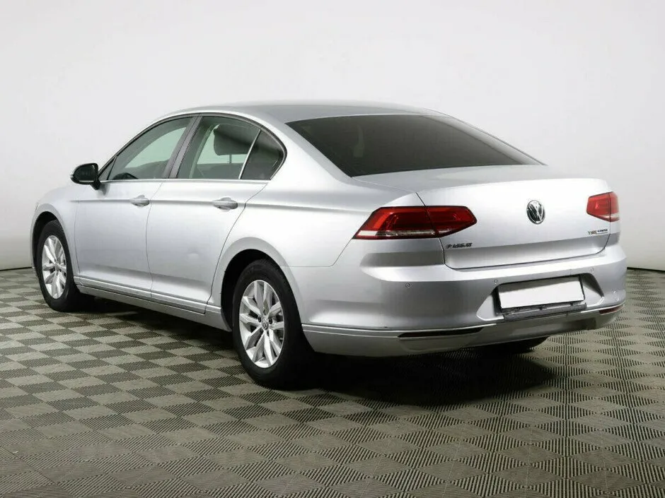 Volkswagen Passat B8 — фото 3