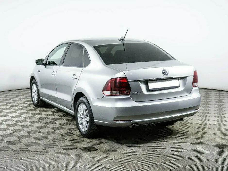 Volkswagen Polo V Рестайлинг — фото 4