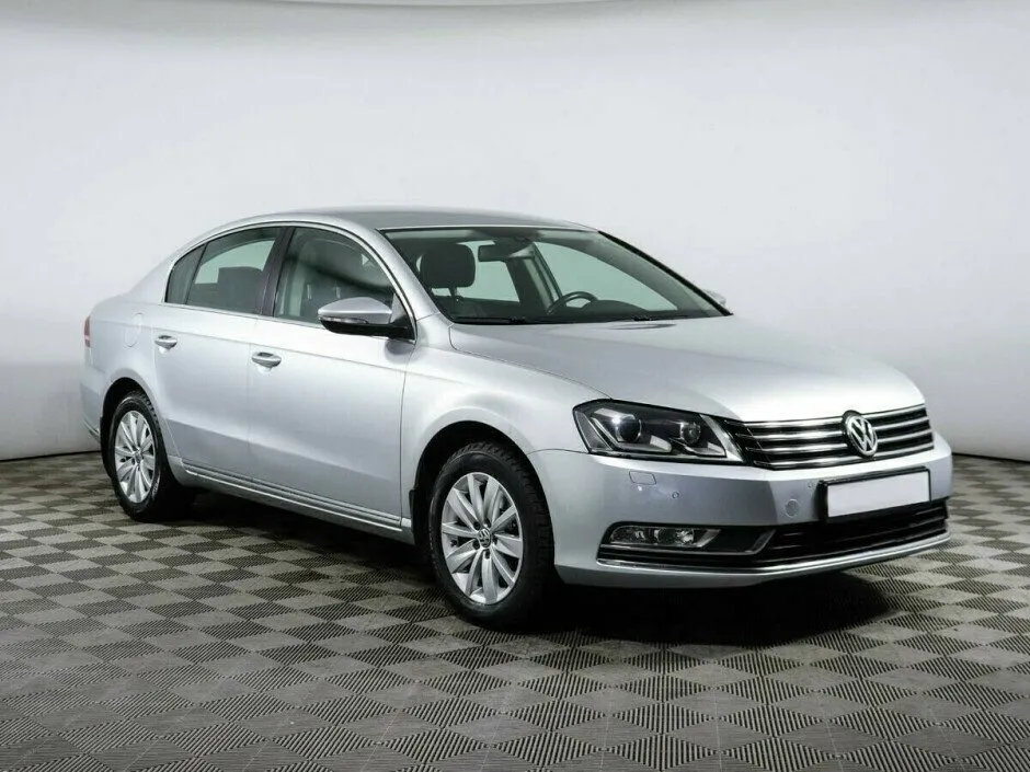 Volkswagen Passat B7 — фото 2