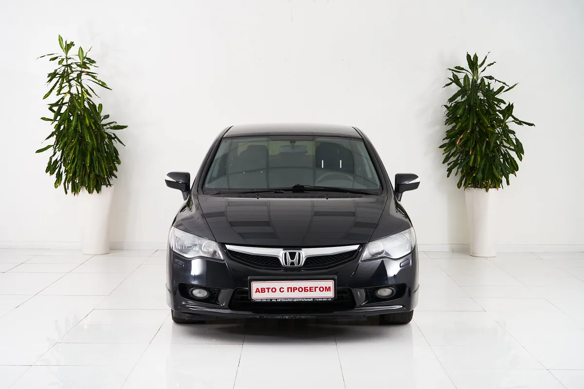 Honda Civic VIII Рестайлинг — фото 2