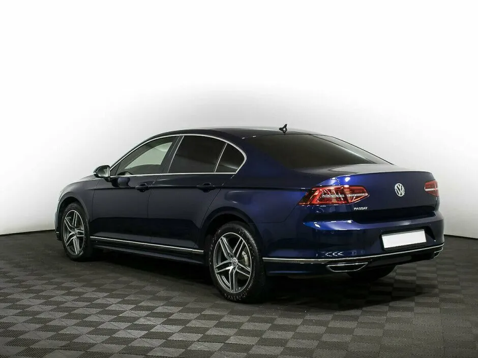 Volkswagen Passat B8 — фото 3