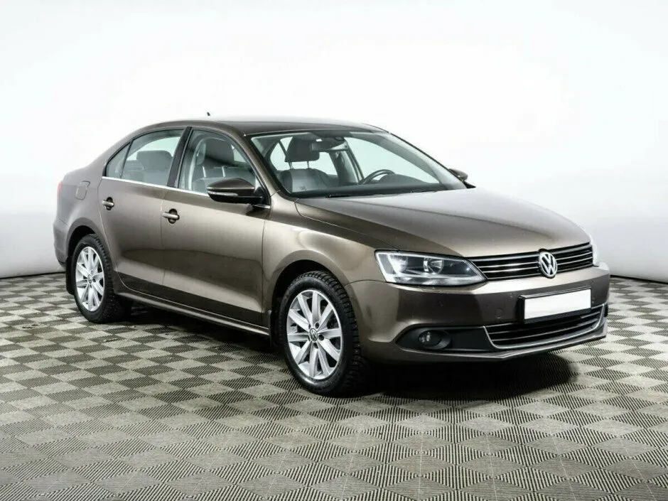 Volkswagen Jetta VI — фото 2