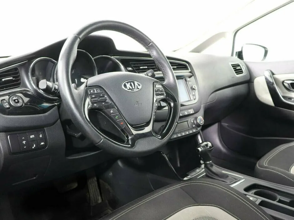 Kia Ceed II Рестайлинг — фото 5