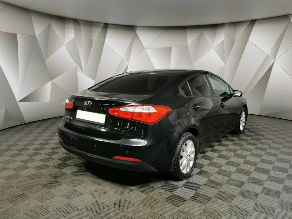 Kia Cerato III — фото 2