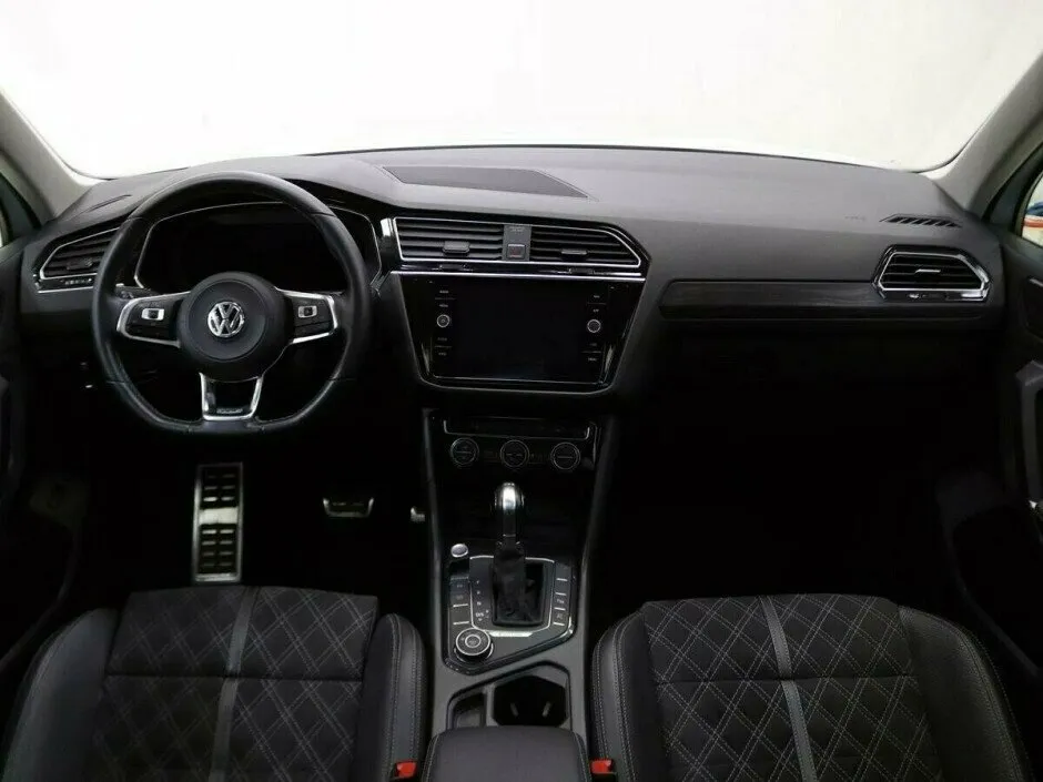 Volkswagen Tiguan II — фото 5