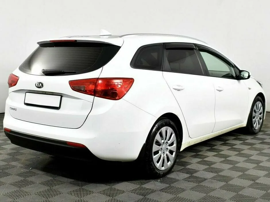 Kia Ceed II Рестайлинг — фото 2