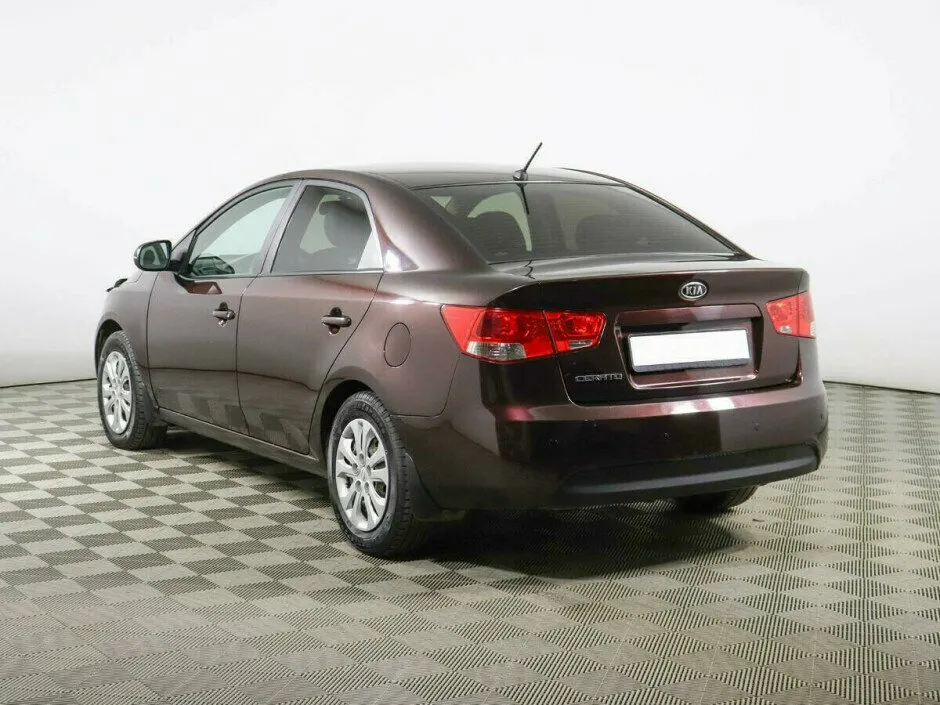Kia Cerato II — фото 4