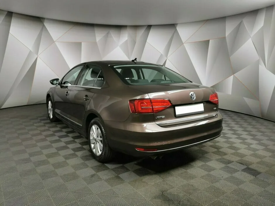 Volkswagen Jetta VII — фото 3