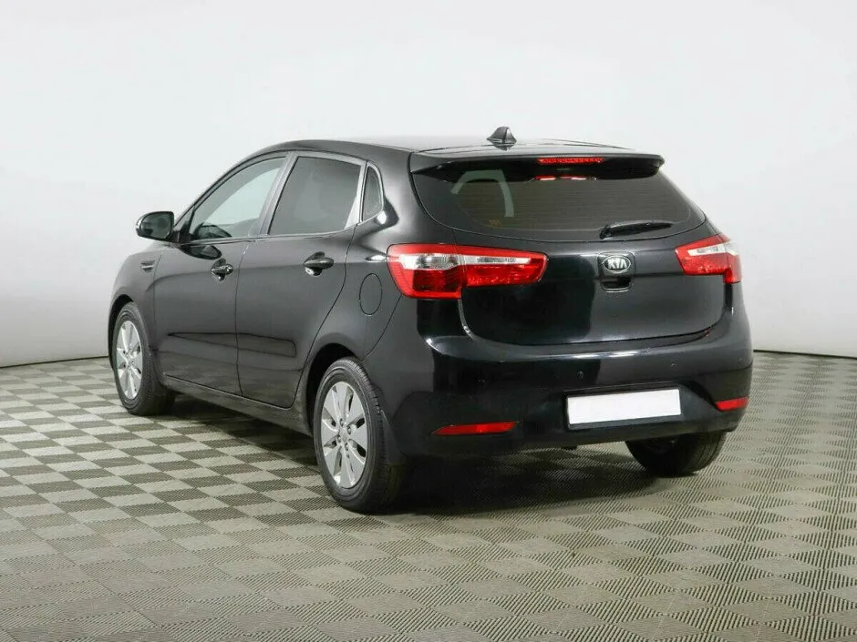 Kia Rio III — фото 4