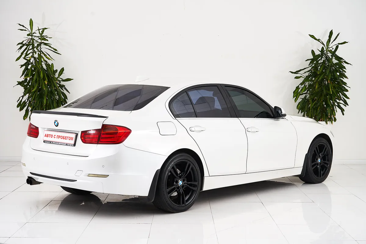 BMW 3 серии VI (F3x) · 328i xDrive — фото 5