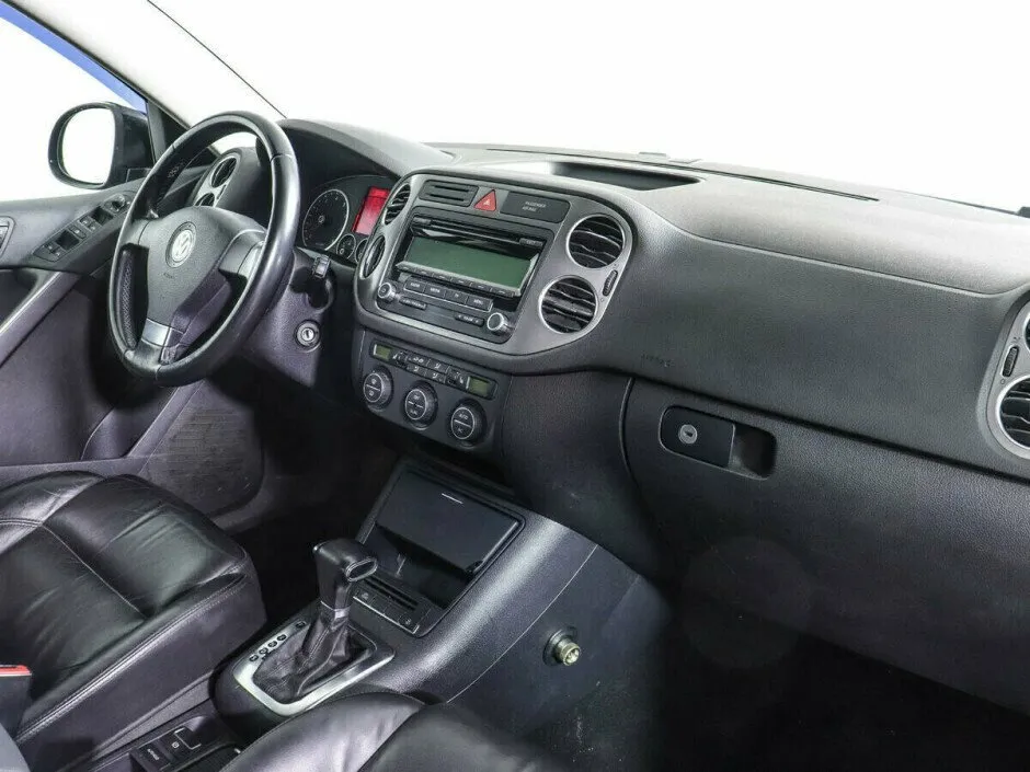 Volkswagen Tiguan I — фото 5
