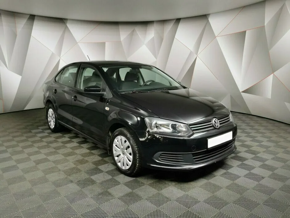 Volkswagen Polo V Рестайлинг · Highline 15-18 — фото 3