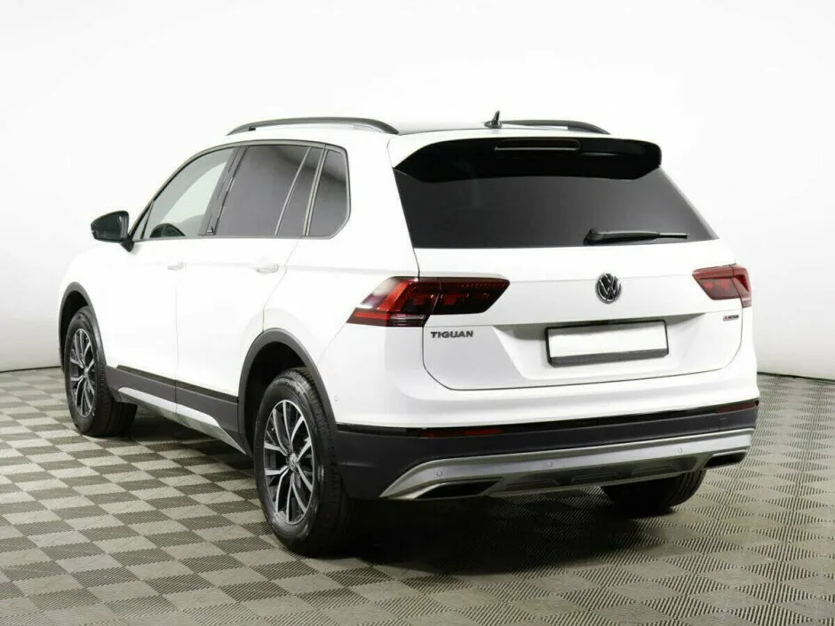 Volkswagen Tiguan II — фото 4