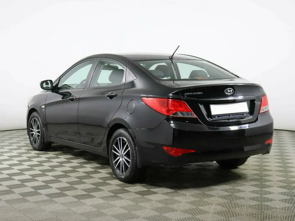 Hyundai Solaris I Рестайлинг — фото 3