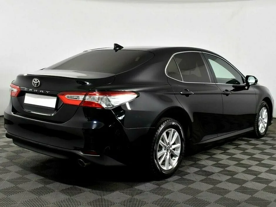 Toyota Camry VIII (XV70) — фото 4