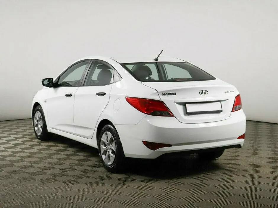 Hyundai Solaris I Рестайлинг — фото 3