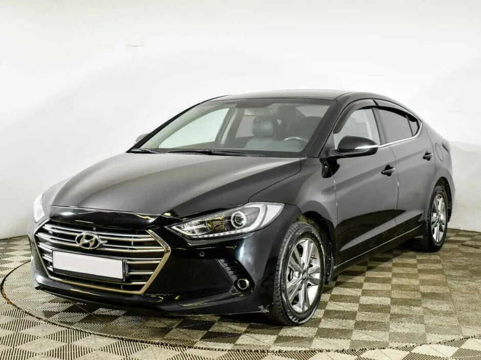 Hyundai Elantra VI (AD)