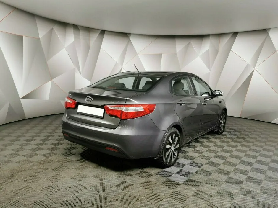 Kia Rio III — фото 2