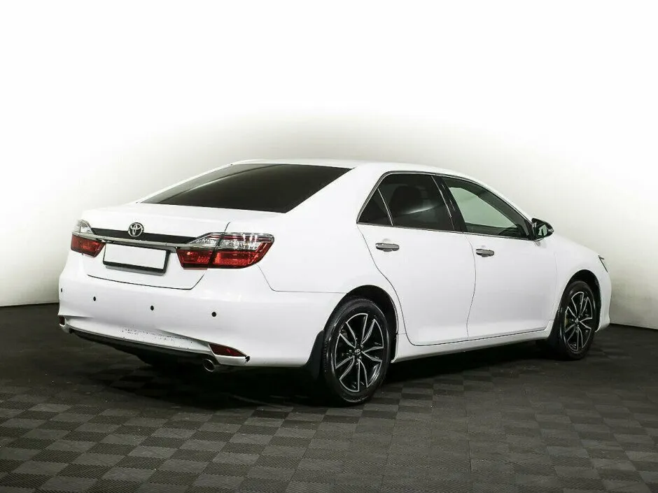 Toyota Camry VII (XV50) Рестайлинг 2 — фото 2