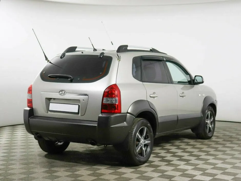 Hyundai Tucson I — фото 4