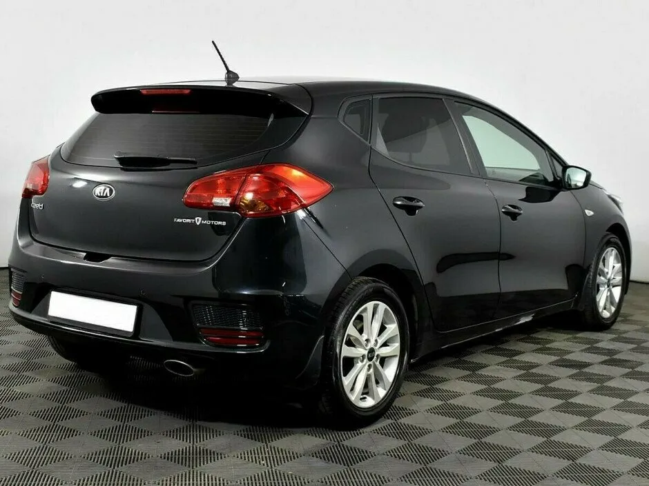 Kia Ceed II Рестайлинг — фото 2