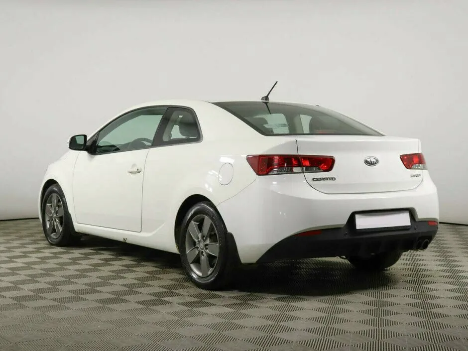 Kia Cerato II — фото 4
