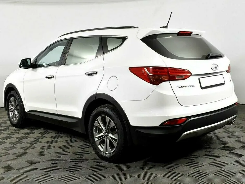 Hyundai Santa Fe III — фото 4