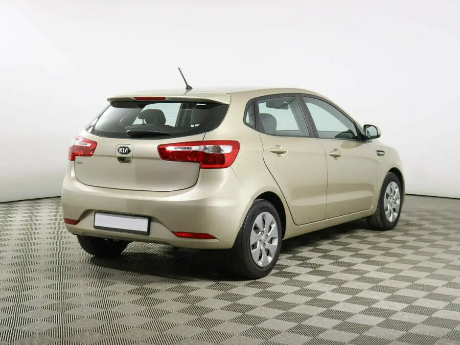 Kia Rio III — фото 2