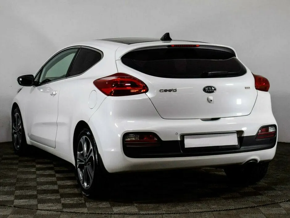 Kia Ceed II Рестайлинг — фото 4