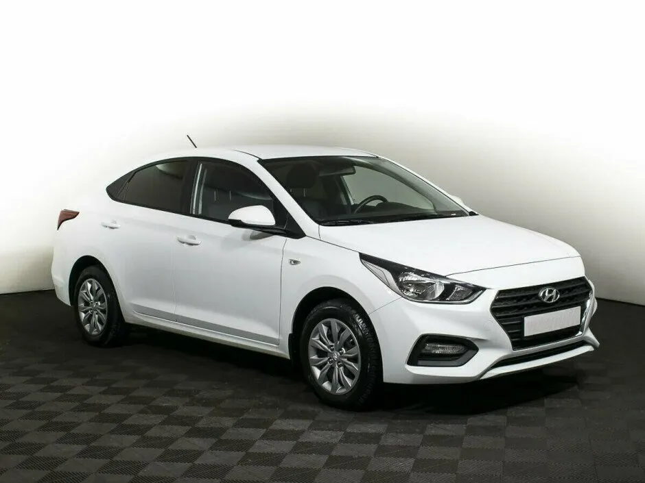 Hyundai Solaris II Рестайлинг — фото 2