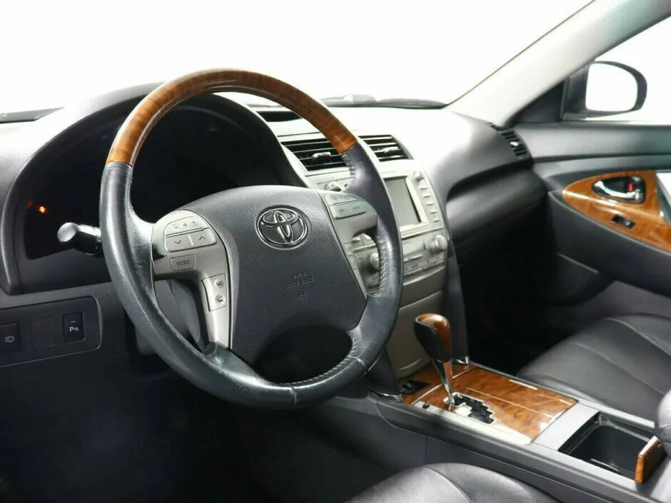 Toyota Camry VI (XV40) Рестайлинг · Люкс — фото 5