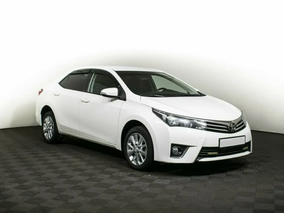Toyota Corolla XI (E160, E170, E180) Рестайлинг 1 — фото 3