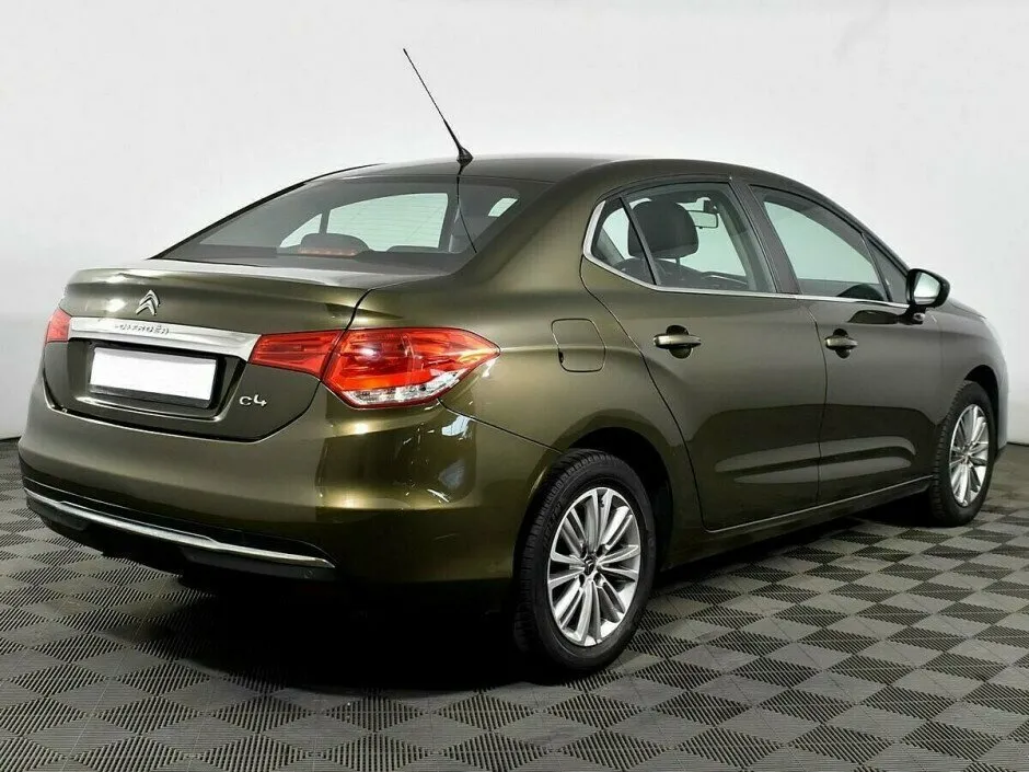Citroen C4 II Рестайлинг — фото 3