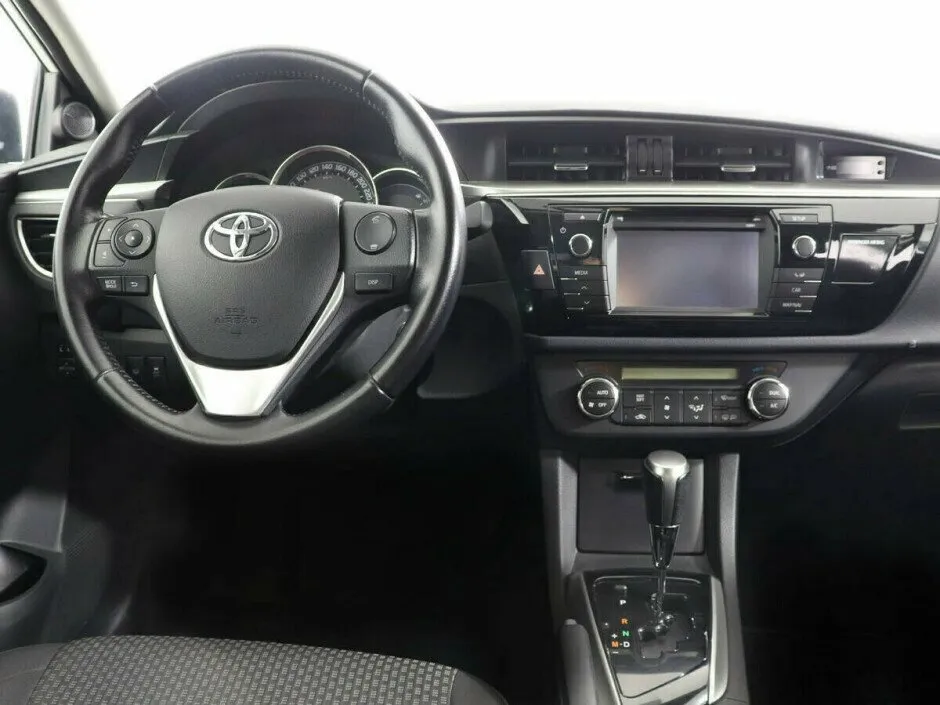 Toyota Corolla XI (E160, E170, E180) — фото 5