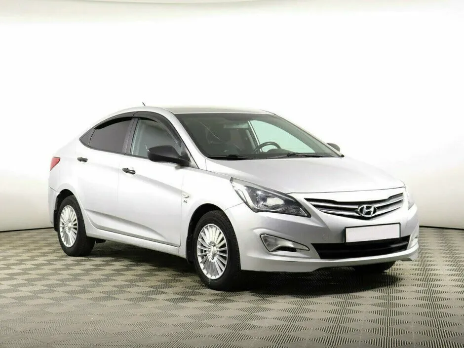 Hyundai Solaris I Рестайлинг — фото 2