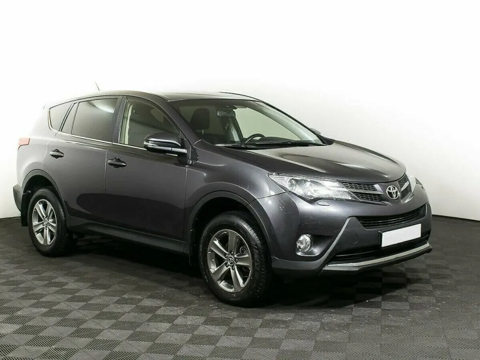 Toyota RAV4 IV (XA40) — фото 2