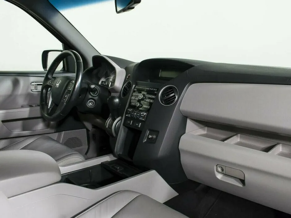 Honda Pilot II Рестайлинг — фото 5