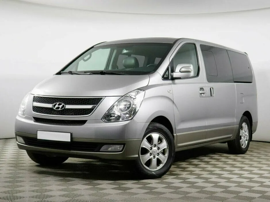 Hyundai Grand Starex I