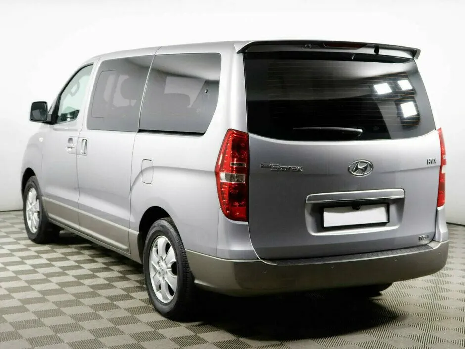 Hyundai Grand Starex I — фото 3