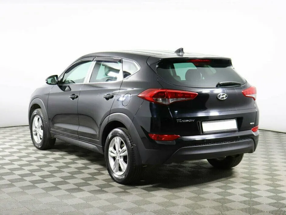 Hyundai Tucson III — фото 3